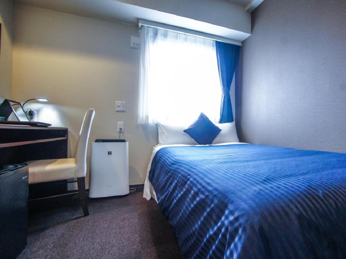 Hotel Livemax Kasai Ekimae Токио Экстерьер фото